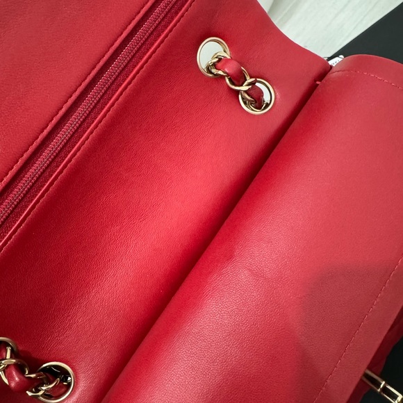 Chanel small classic Handbag - Picture 8 of 11